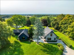 Aerial - Country homes for sale and luxury real estate including horse farms and property in the Caledon and King City areas near Toronto