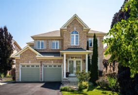 13 Evans Ridge, Bolton, ON - Country homes for sale and luxury real estate including horse farms and property in the Caledon and King City areas near Toronto