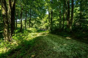 Top Of The World, Caledon, Ontario - Country homes for sale and luxury real estate including horse farms and property in the Caledon and King City areas near Toronto