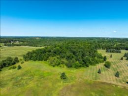 Top Of The World, Caledon, Ontario - Country homes for sale and luxury real estate including horse farms and property in the Caledon and King City areas near Toronto